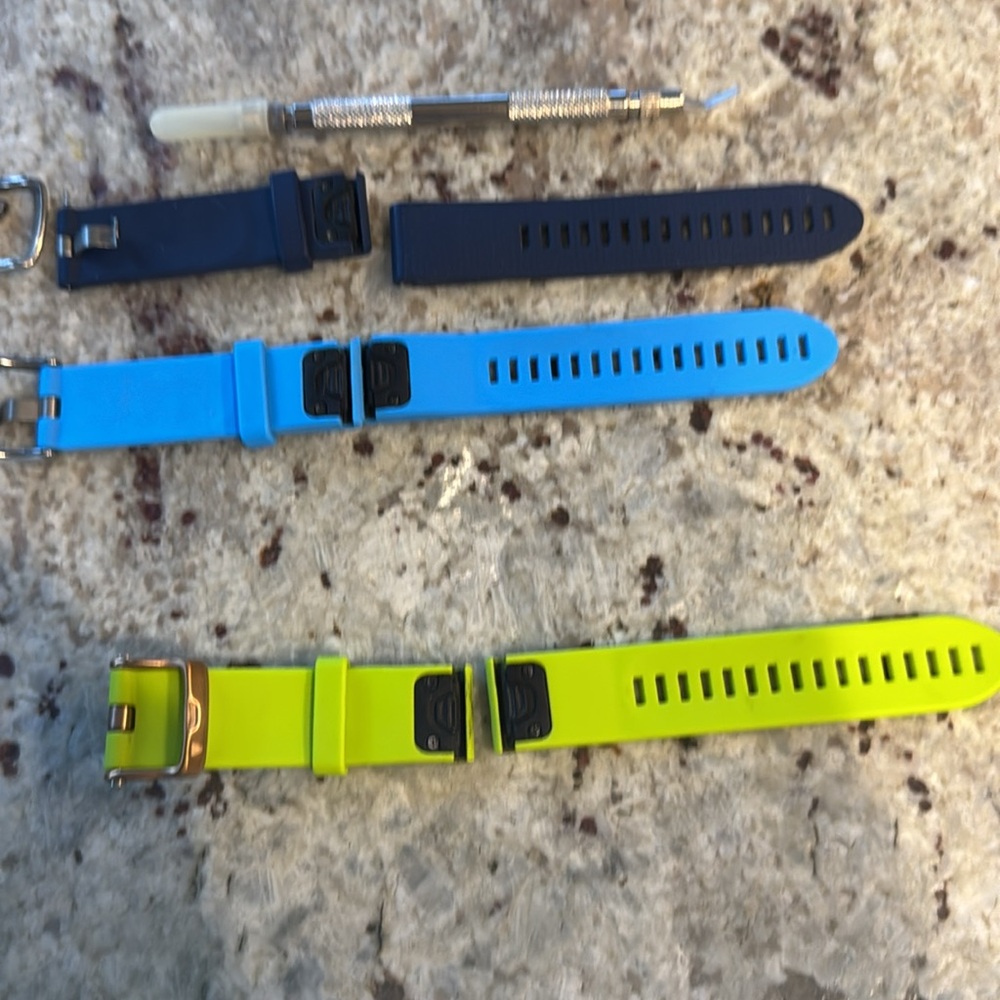 Three 20 mm Quickfit bands for Garmin watch